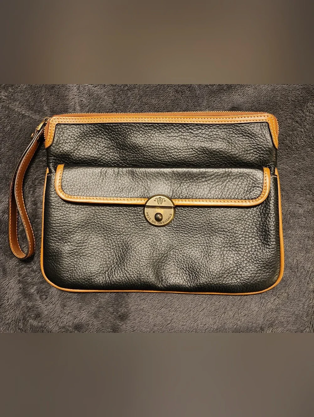 Prix de Dressage Vintage Black Pebbled Leather Equestrian Wristlet